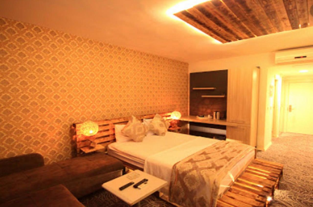 The Tuyap Ozyurtlarsuites Istanbul Eksteriør bilde