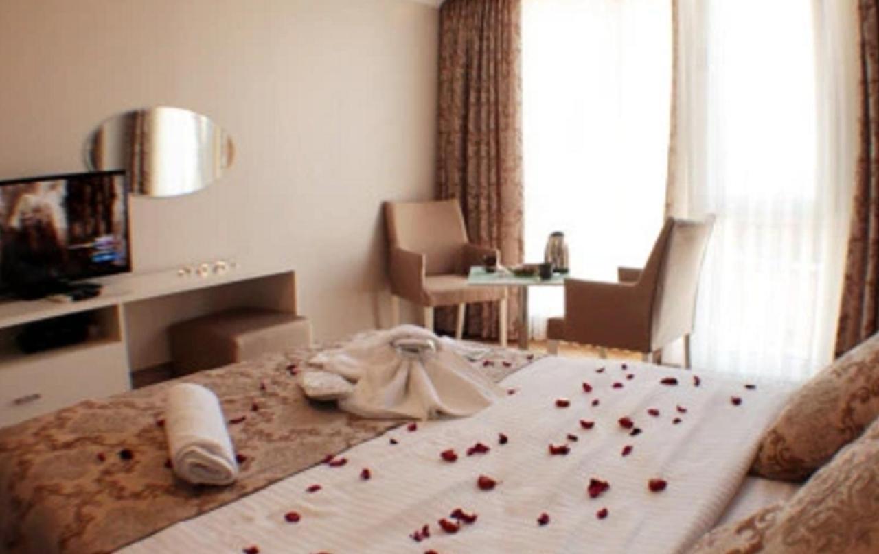 The Tuyap Ozyurtlarsuites Istanbul Eksteriør bilde